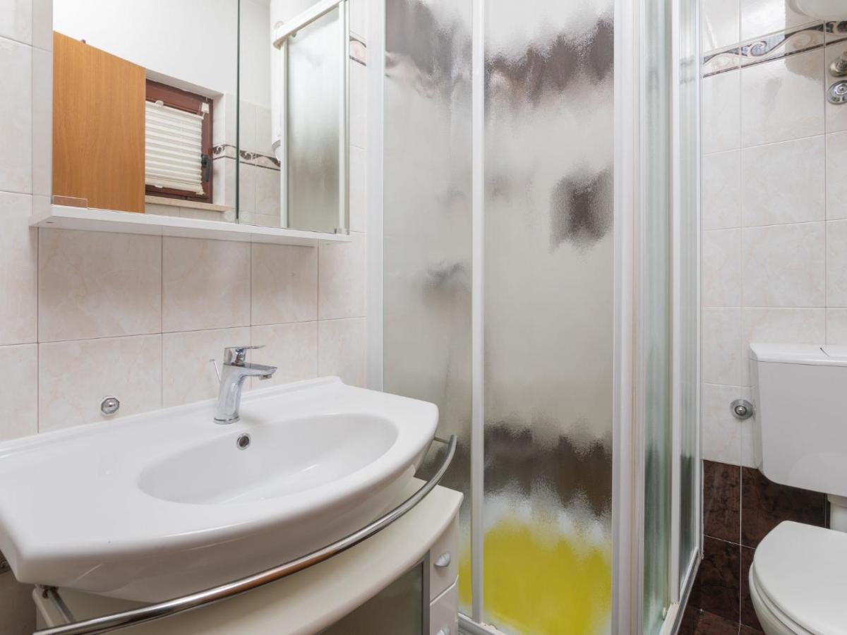 Holiday Home Ana By Interhome Nedescina Exterior foto